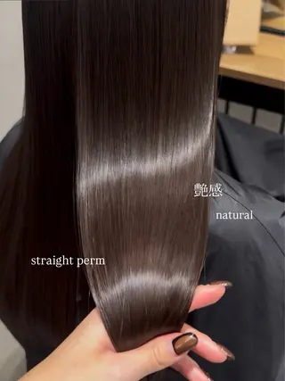 パーマ むく。/顔周り 前髪/髪質改善のヘアスタイル