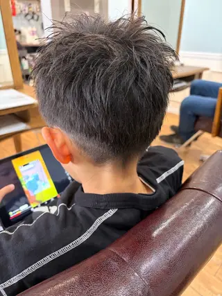 キッズ 伴苗 裕仁のヘアスタイル