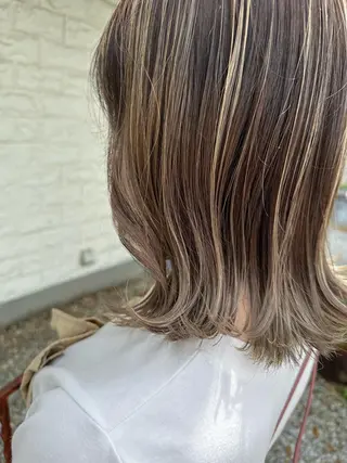 ショート カラー 小島 咲音/艶カラー /酸性ストレートのヘアスタイル