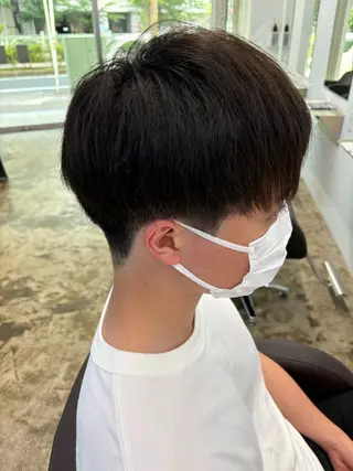 ミディアム UNSER prod by THE DAY所属・人見 風斗のヘアスタイル