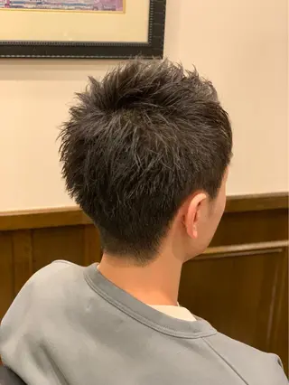 ショート ヒロ銀座ヘアーサロン 五反田店所属・寺嶋 涼のヘアスタイル