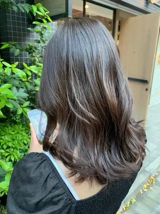 セミロング 🌟美髪矯正🌟 吉田冴一のヘアスタイル