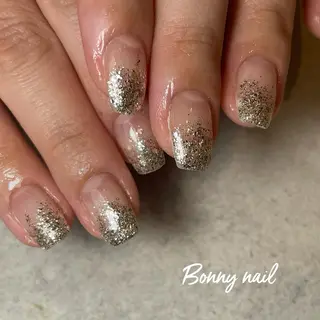 ショート ネイル ココ美ネイルサロン所属・BONNY NAIL 【えみか】のネイルデザイン