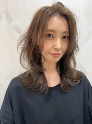 セミロング AFLOAT 武蔵小杉のヘアスタイル