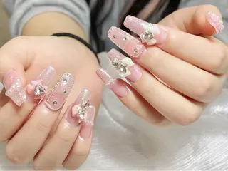 ネイル 🎀ネイルサロン エクラYUI🎀のネイルデザイン