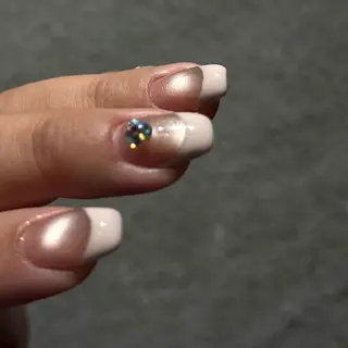 ネイル WHITE NAIL 難波店 YUMAのネイルデザイン