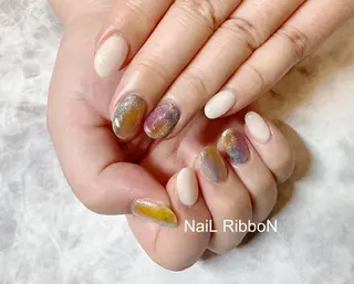 ネイル ネイルリボン 受付スタッフのマツエク・マツパデザイン