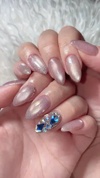 ネイル n o q r m. n a c h iのネイルデザイン