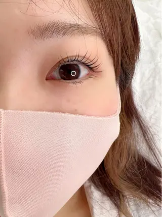 マツエク・マツパ ecru. eyelashのマツエク・マツパデザイン