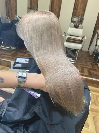 セミロング _WHITE難波店[アンダーバーホワイト]所属・艶カラー/髪質改善 /韓国風/中村嘉秀のヘアスタイル