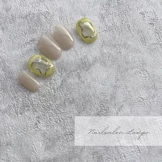 ネイル 大向 祐子のネイルデザイン