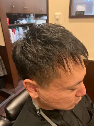 ショート メンズ 銀座バルビエグラン 角田雅樹（夜限定）のヘアスタイル