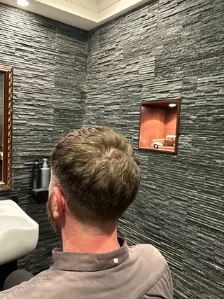 メンズ 西本 健斗のヘアスタイル
