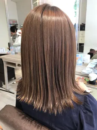 ミディアム ミルクティーベージュ 山本勝志のヘアスタイル