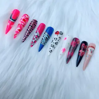 ネイル artnailgallery所属・gallery Yumiのネイルデザイン