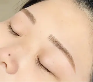 アイブロウ be_ なつきの眉毛・アイブロウイメージ