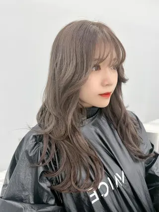 ロング カラー 最高級髪質改善 🦄ブリーチYUGOのヘアスタイル