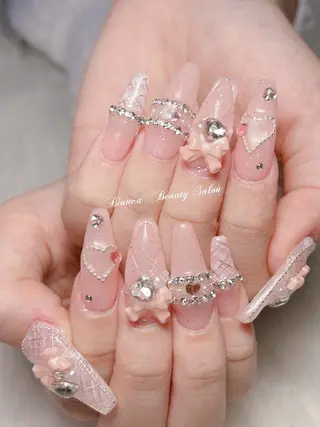 ネイル Bianca 大山のネイルデザイン