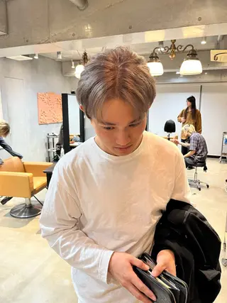 ショート カラー メンズ レイヤー/ベージュ mikuのヘアスタイル