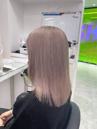ミディアム カラー 🤍💕ブリーチカラ ーAyaka💕🤍のヘアスタイル