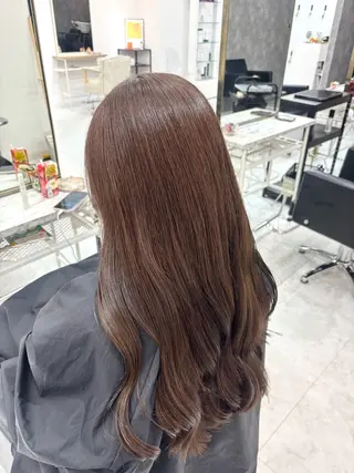 カラー 漆畑 莉奈のヘアスタイル