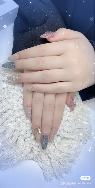 ネイル 花花 ネイルサロンのネイルデザイン