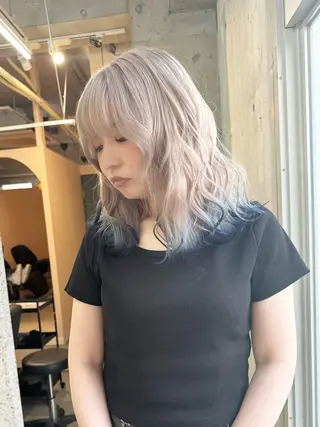 セミロング カラー ヘアアレンジ lani 天神大名/ブリーチのヘアスタイル