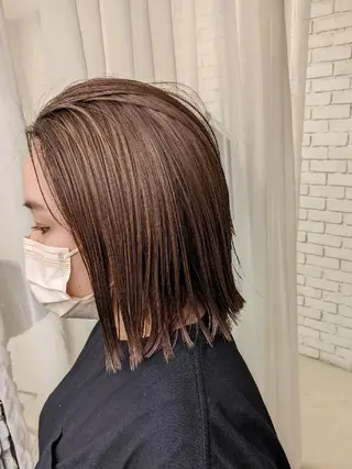 ショート カラー マツエク・マツパ nameless髪質 改善ブリーチ心斎橋のヘアスタイル