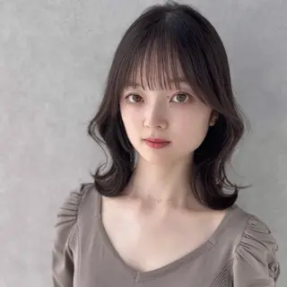 ミディアム カラー パーマ ヘアアレンジ FERiCIA. 表参道所属・レイヤーカット 🪄吉野翔悟のヘアスタイル