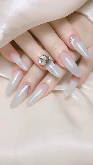 ネイル LR.ONE ヨウのネイルデザイン