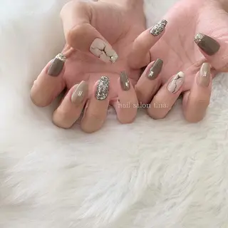 ネイル nail salon tina.所属・中山 はづきのネイルデザイン