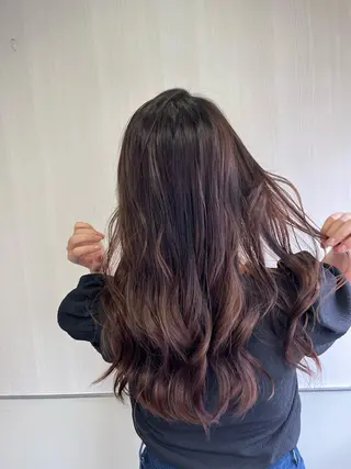 ロング ヘアアレンジ ウスイマイコ カット/ケアカラーのヘアスタイル