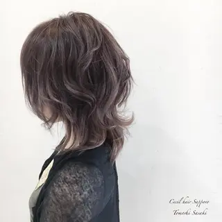 カラー ササキ トモシのヘアスタイル