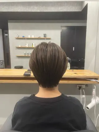 ショート mono / Manatoのヘアスタイル