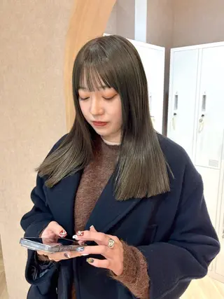 ロング 似合わせ/透明感 /レイヤー/りほ🤍のヘアスタイル