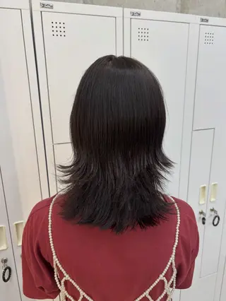 ミディアム 長谷川 日南のヘアスタイル