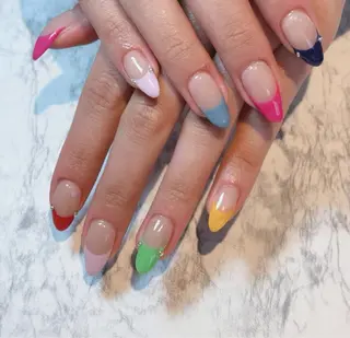 ネイル brodia nails m_riのネイルデザイン