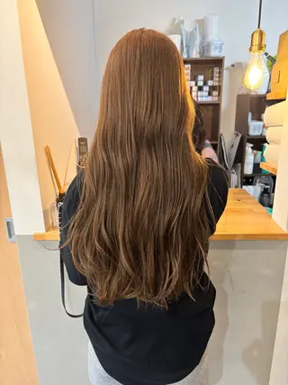 ロング ブリーチカラー🤍 髪質改善🌟のヘアスタイル