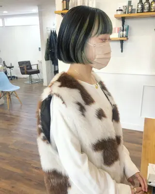 ショート カラー 江原 彩華のヘアスタイル