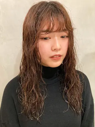 ロング パーマ 🛑柔らか透明感 カラー🛑大谷のヘアスタイル