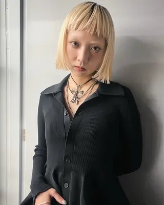 ショート レイヤー/ケアパーマ /ニュアンス/モードのヘアスタイル