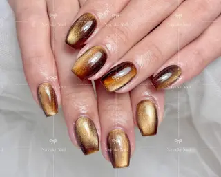 ネイル 🦋 Queenieのネイルデザイン