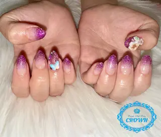 ネイル CROWN プライベートサロンのネイルデザイン