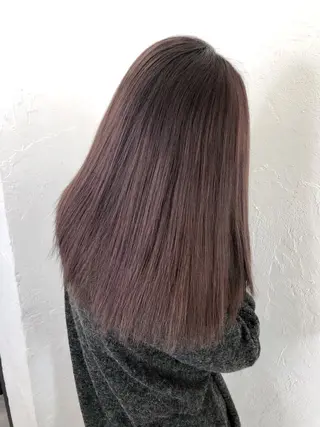 セミロング カラー 新宿デザインカット 👶RENAのヘアスタイル