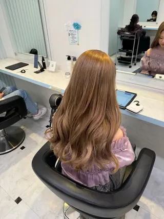 ロング カラー 🩷モテ髪&透明感 🩷ミルクティー🩷のヘアスタイル