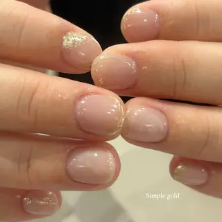 ネイル scré as Ételのネイルデザイン