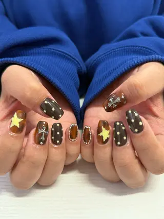 ネイル Sarina ⋆⭒˚のネイルデザイン