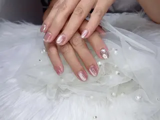 ネイル INF ネイルサロンのネイルデザイン