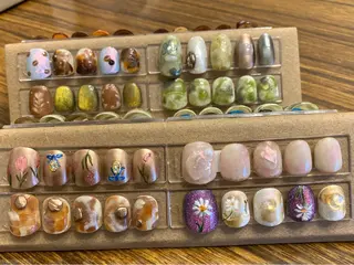 ネイル 爪の絵描き屋　ミテネイル所属・爪の絵描き屋 ミテネイルのネイルデザイン