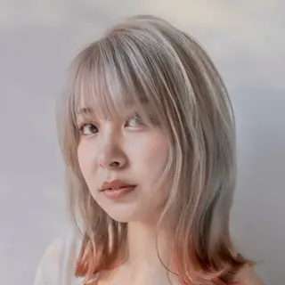 ミディアム ハイトーン/ボブ/ ハイライト🌱ᩚ涼介のヘアスタイル